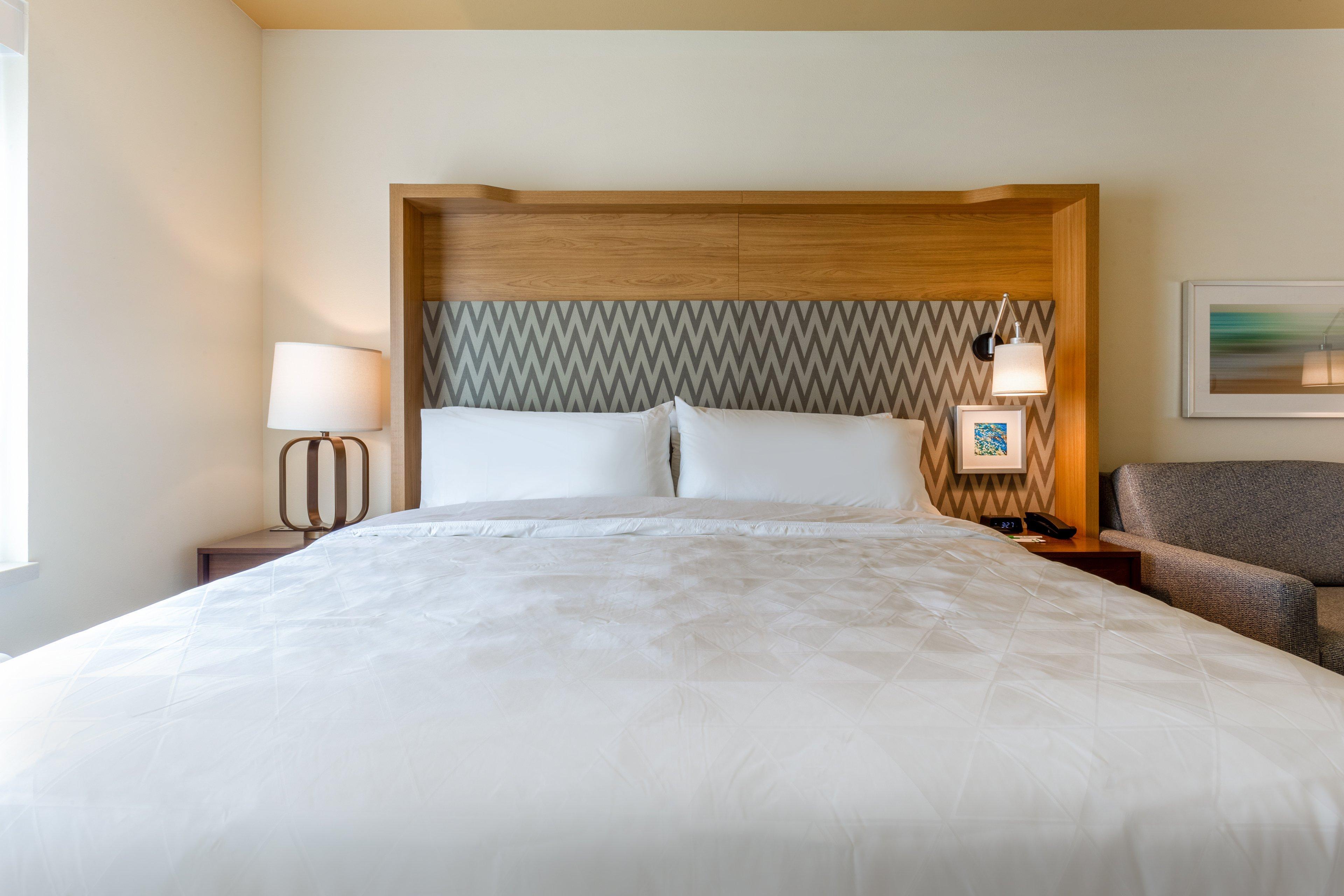 Holiday Inn & Suites Cedar Falls-Waterloo Event Ctr By Ihg Екстериор снимка