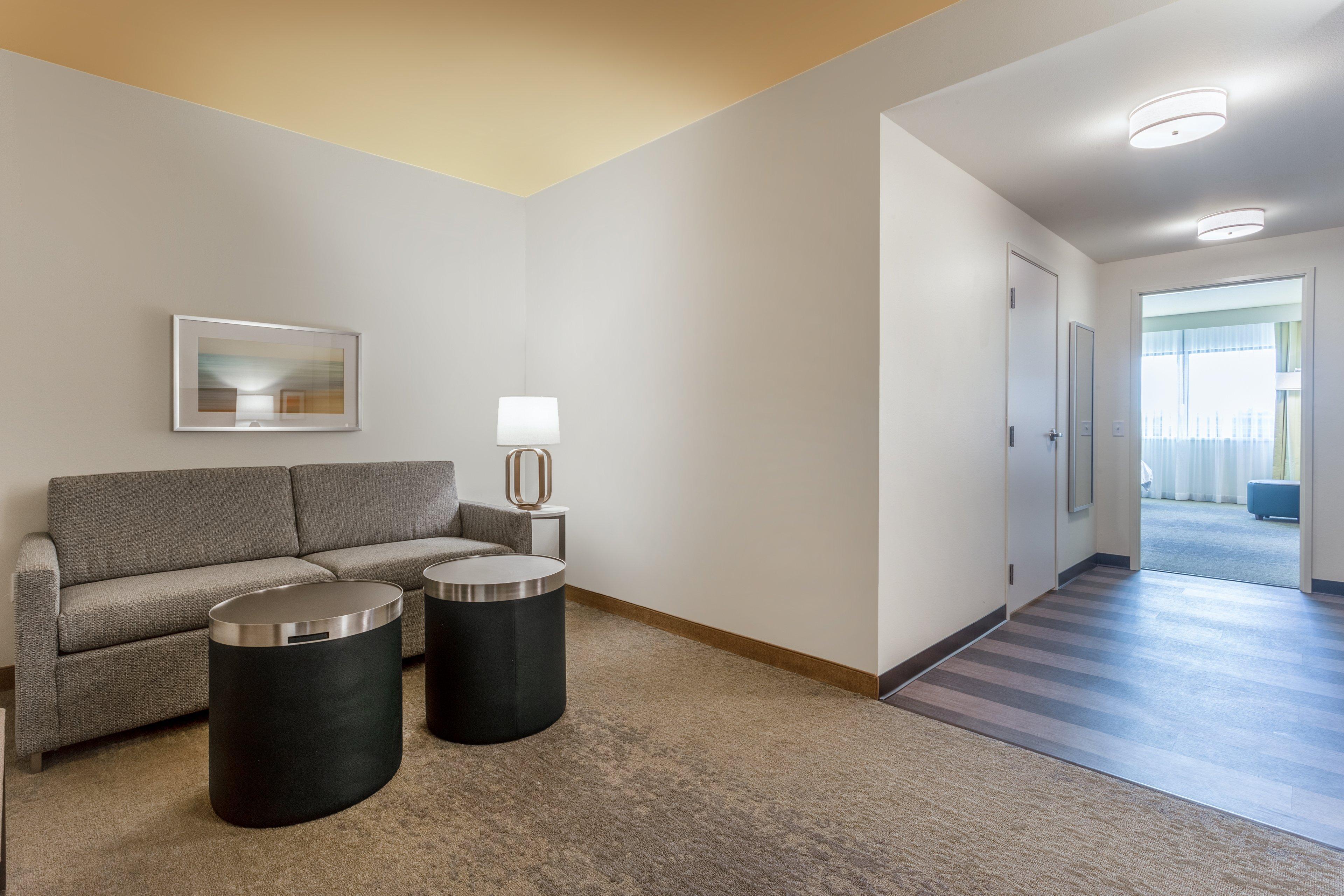 Holiday Inn & Suites Cedar Falls-Waterloo Event Ctr By Ihg Екстериор снимка