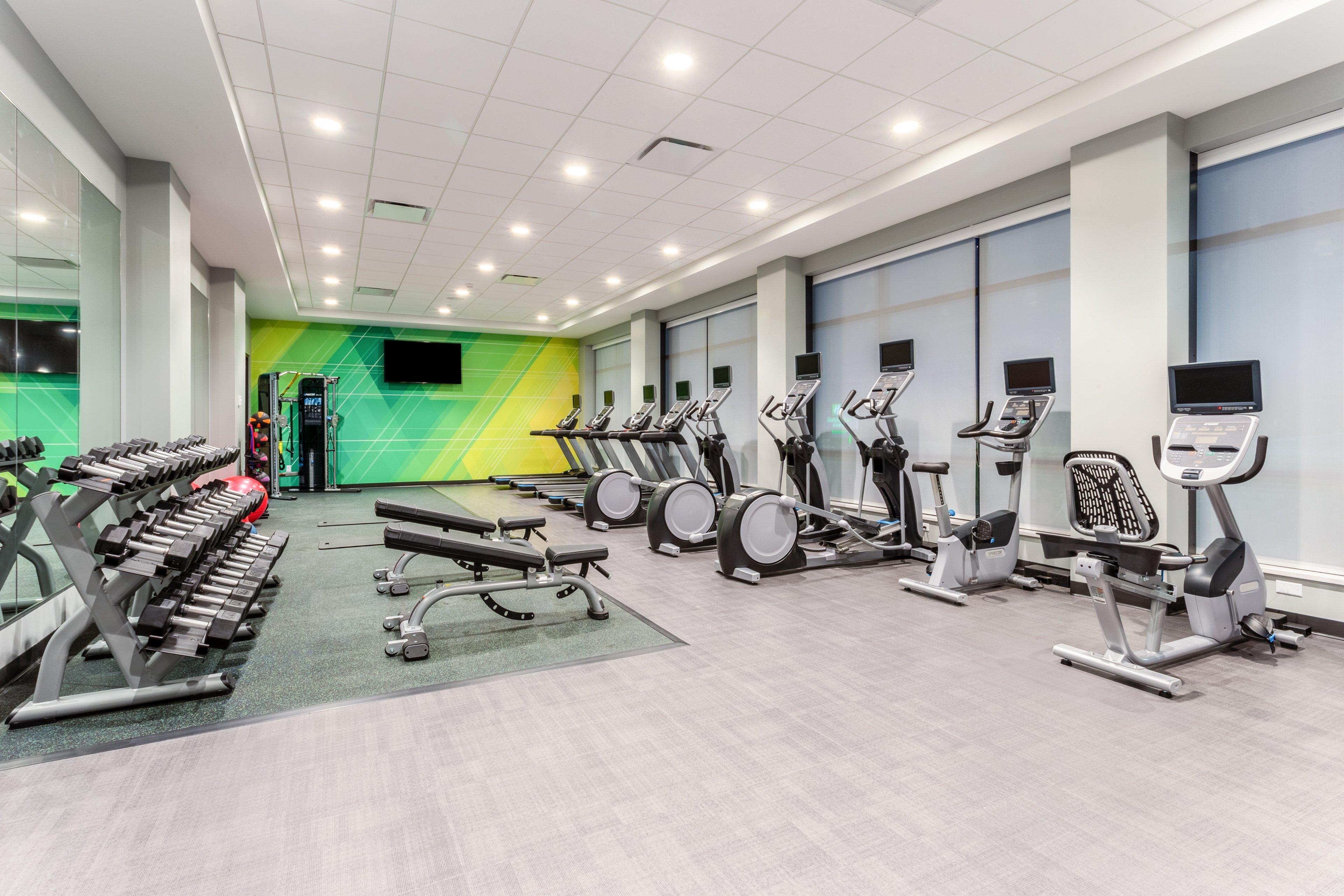 Holiday Inn & Suites Cedar Falls-Waterloo Event Ctr By Ihg Екстериор снимка